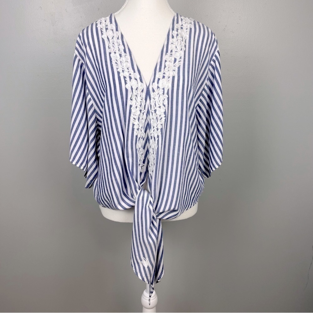 J.Marie 100% cotton embroidered tie front square sleeve striped top, large.